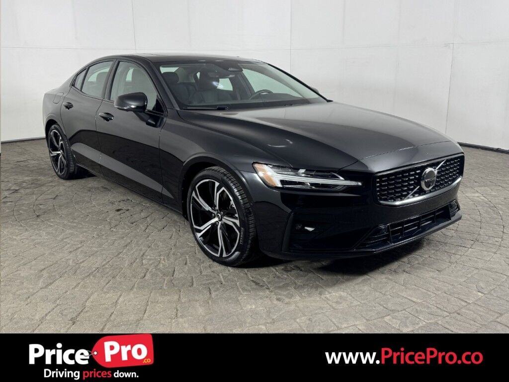 2024 Volvo S60 AWD Plus Dark Theme
