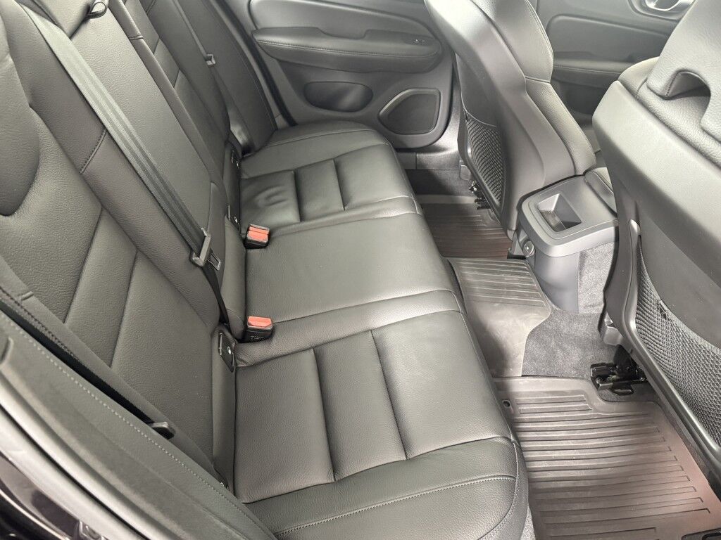 2024 Volvo S60 AWD Plus Dark Theme Maumee OH