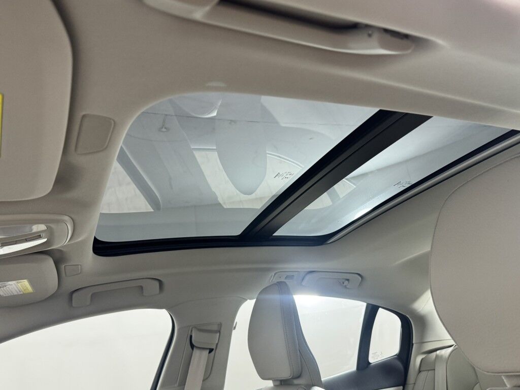2024 Volvo S60 AWD Ultimate Dark Theme Maumee OH
