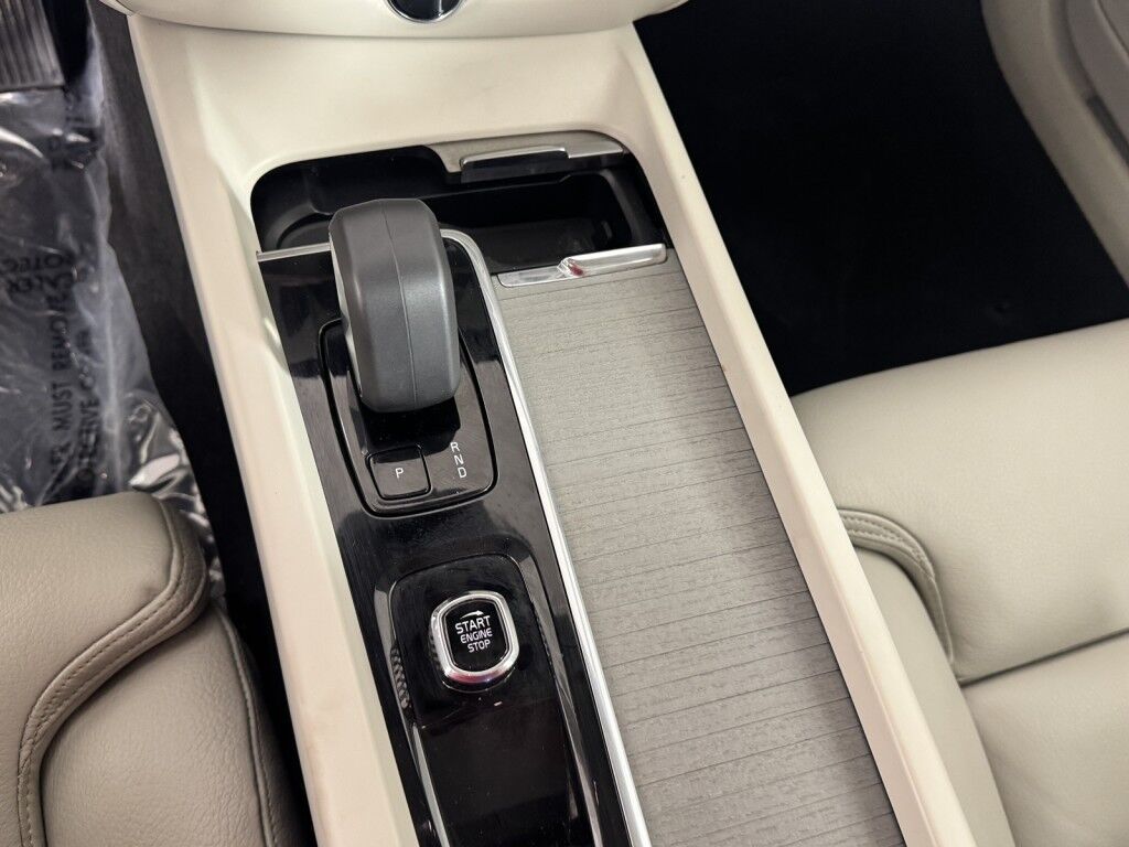 2024 Volvo S60 AWD Ultimate Dark Theme Maumee OH