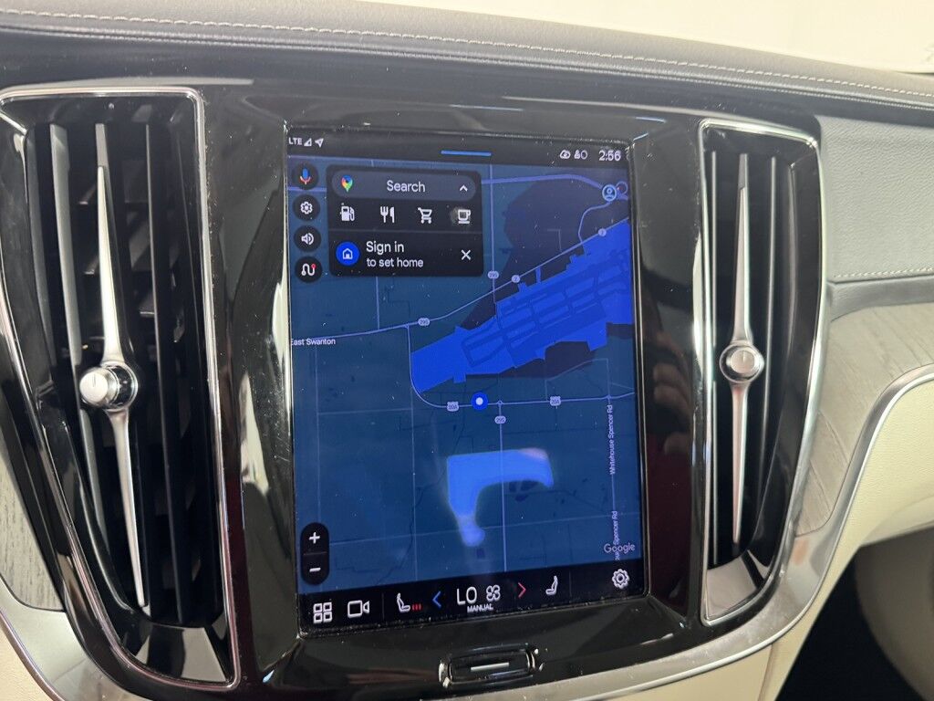 2024 Volvo S60 AWD Ultimate Dark Theme Maumee OH