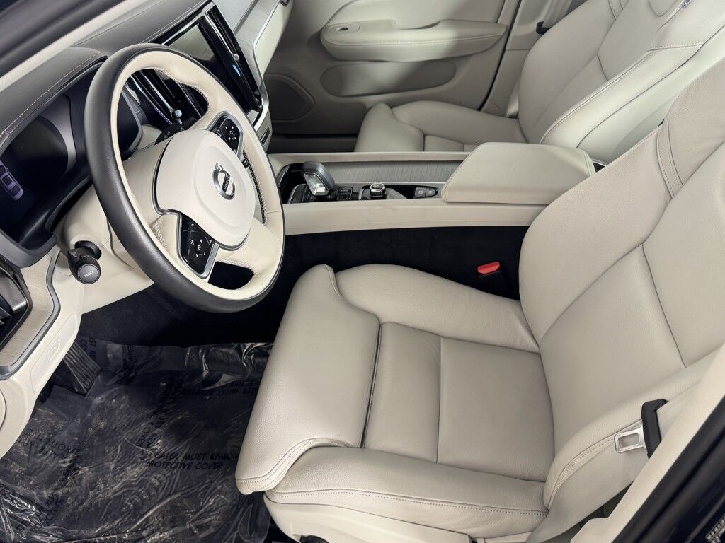 2024 Volvo S60 AWD Ultimate Dark Theme Maumee OH