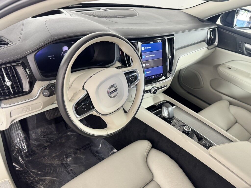 2024 Volvo S60 AWD Ultimate Dark Theme Maumee OH