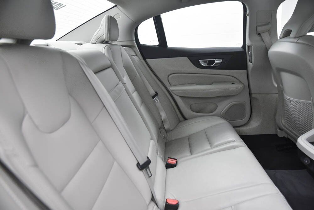 2024 Volvo S60 B5 Core Dark Theme Akron OH