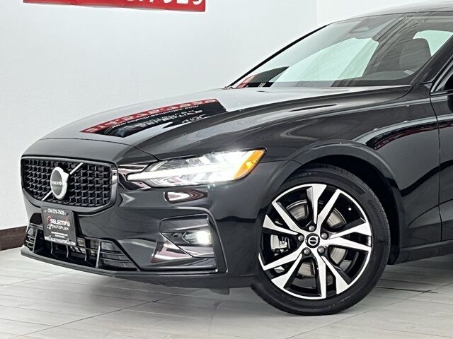 2024 Volvo S60 B5 Core Dark Theme Carrollton TX