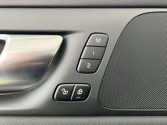 2024 Volvo S60 B5 Core Dark Theme Carrollton TX