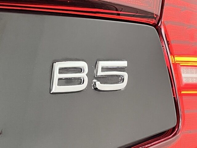 2024 Volvo S60 B5 Core Dark Theme Carrollton TX