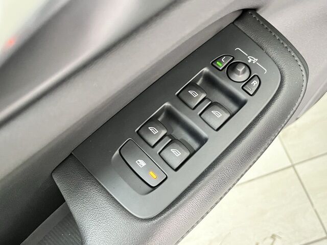 2024 Volvo S60 B5 Core Dark Theme Carrollton TX