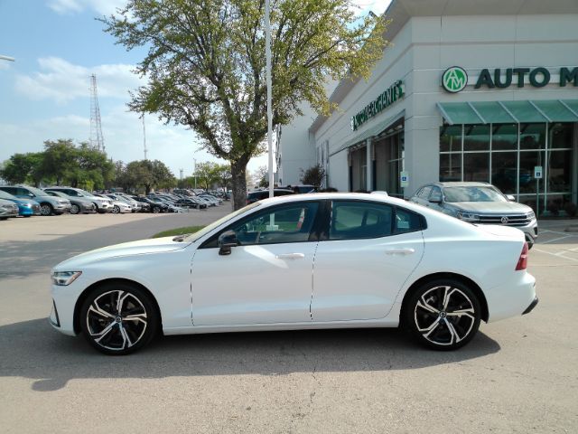 2024 Volvo S60 B5 Core Dark Theme Plano TX