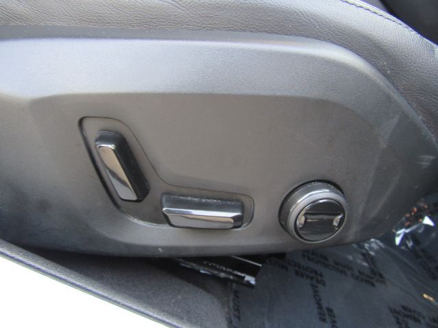 2024 Volvo S60 B5 Core Dark Theme Plano TX