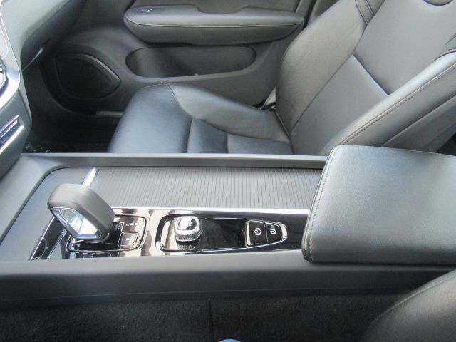 2024 Volvo S60 B5 Core Dark Theme Plano TX