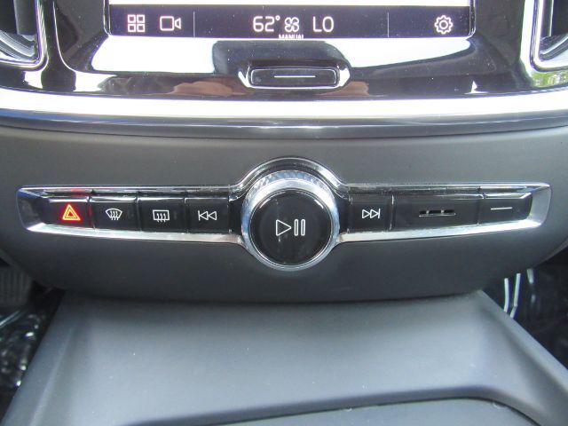 2024 Volvo S60 B5 Core Dark Theme Plano TX