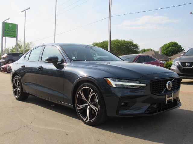 2024 Volvo S60 B5 Core Dark Theme Plano TX