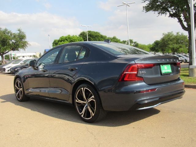 2024 Volvo S60 B5 Core Dark Theme Plano TX