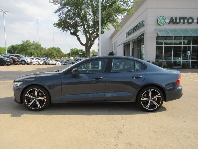 2024 Volvo S60 B5 Core Dark Theme Plano TX