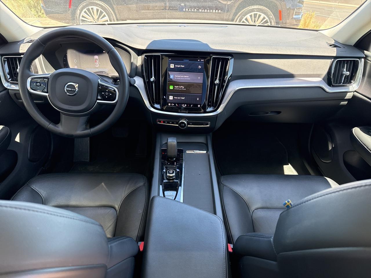 2024 Volvo S60 B5 Core Dark Theme Bend OR