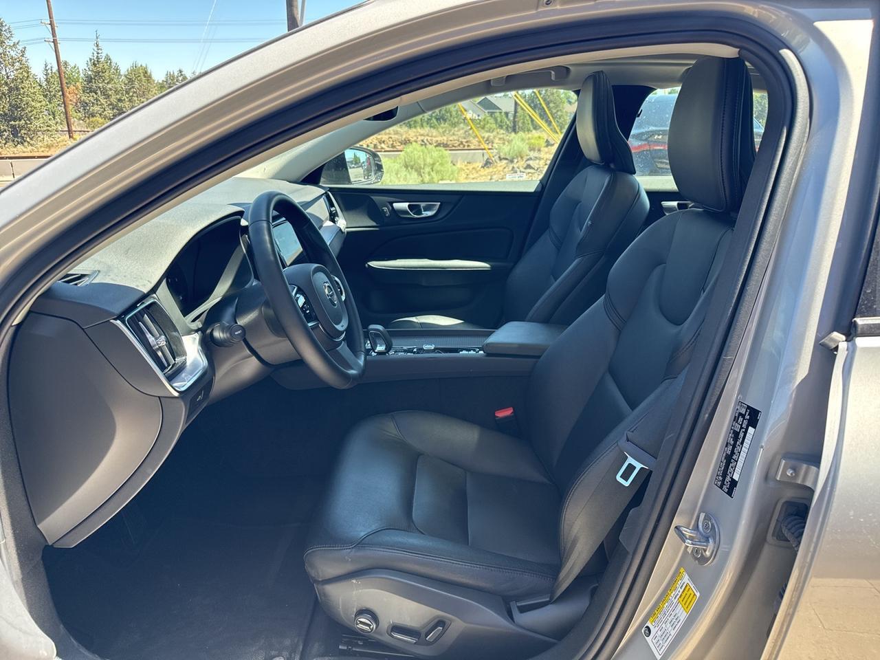 2024 Volvo S60 B5 Core Dark Theme Bend OR