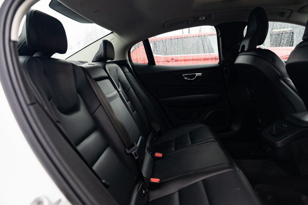 2024 Volvo S60 B5 Core Dark Theme Milwaukie OR