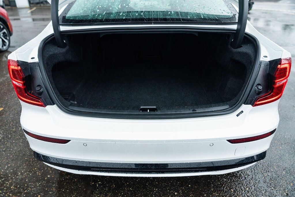 2024 Volvo S60 B5 Core Dark Theme Milwaukie OR