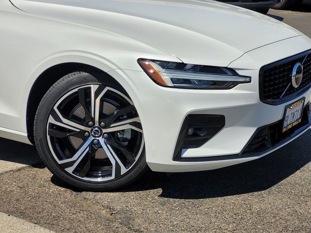 2024 Volvo S60 B5 Core Dark Theme Roseville CA