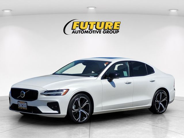2024 Volvo S60 B5 Core Dark Theme Roseville CA