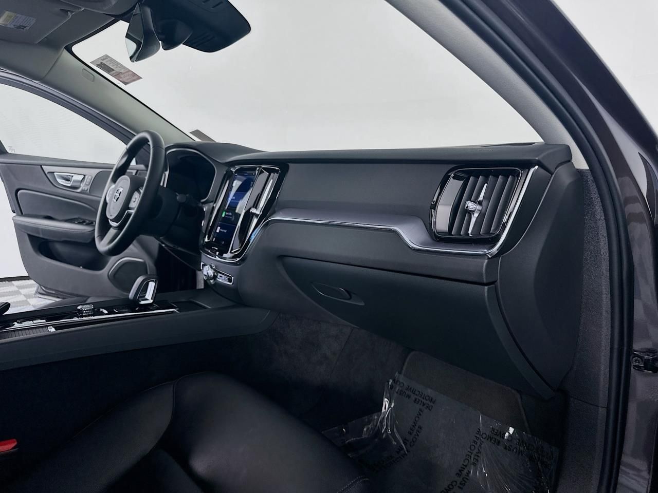 2024 Volvo S60 B5 Core Dark Theme Tacoma WA
