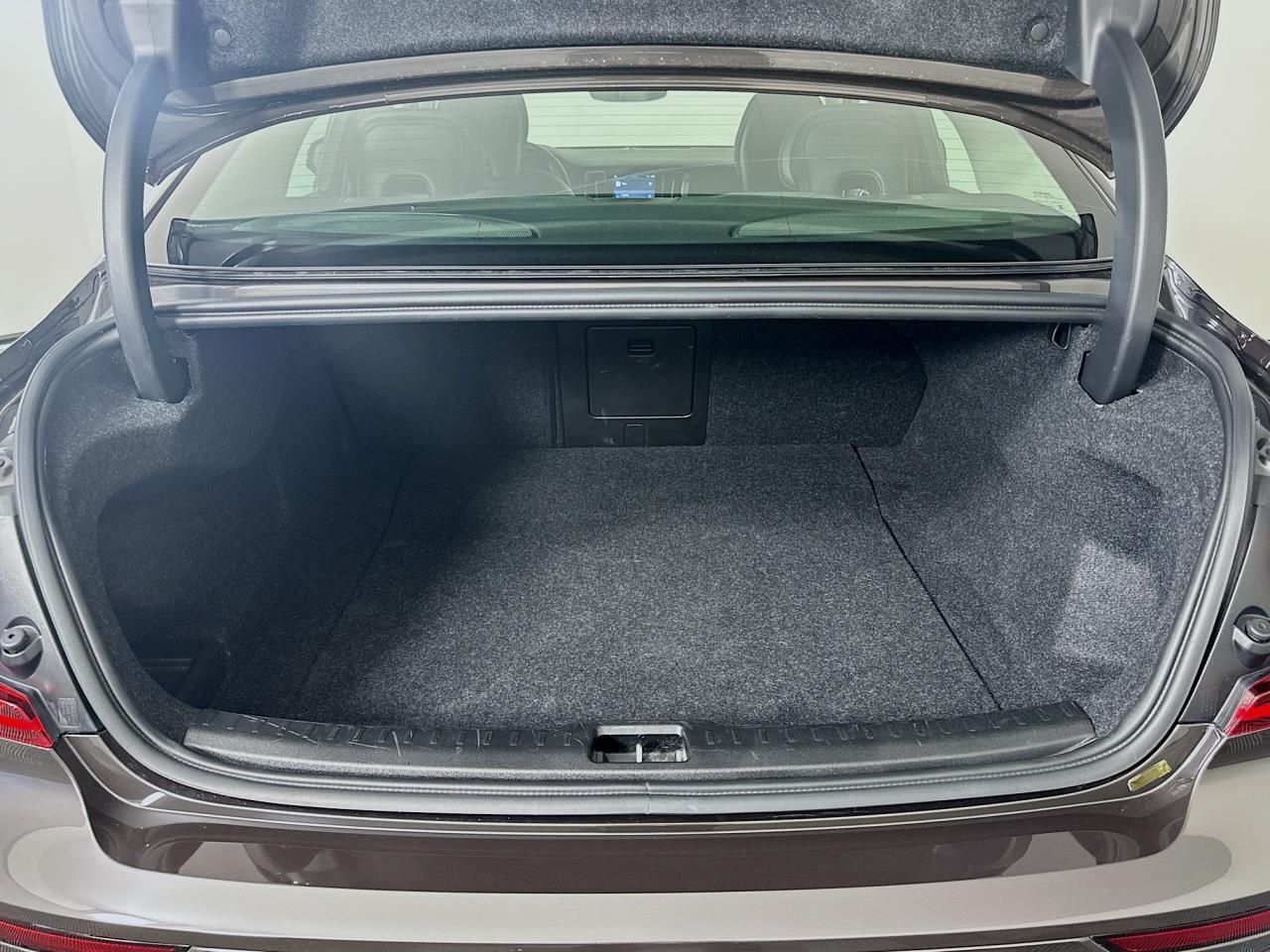 2024 Volvo S60 B5 Core Dark Theme Tacoma WA