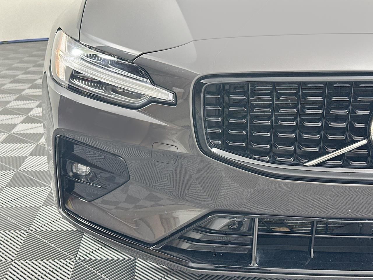 2024 Volvo S60 B5 Core Dark Theme Tacoma WA