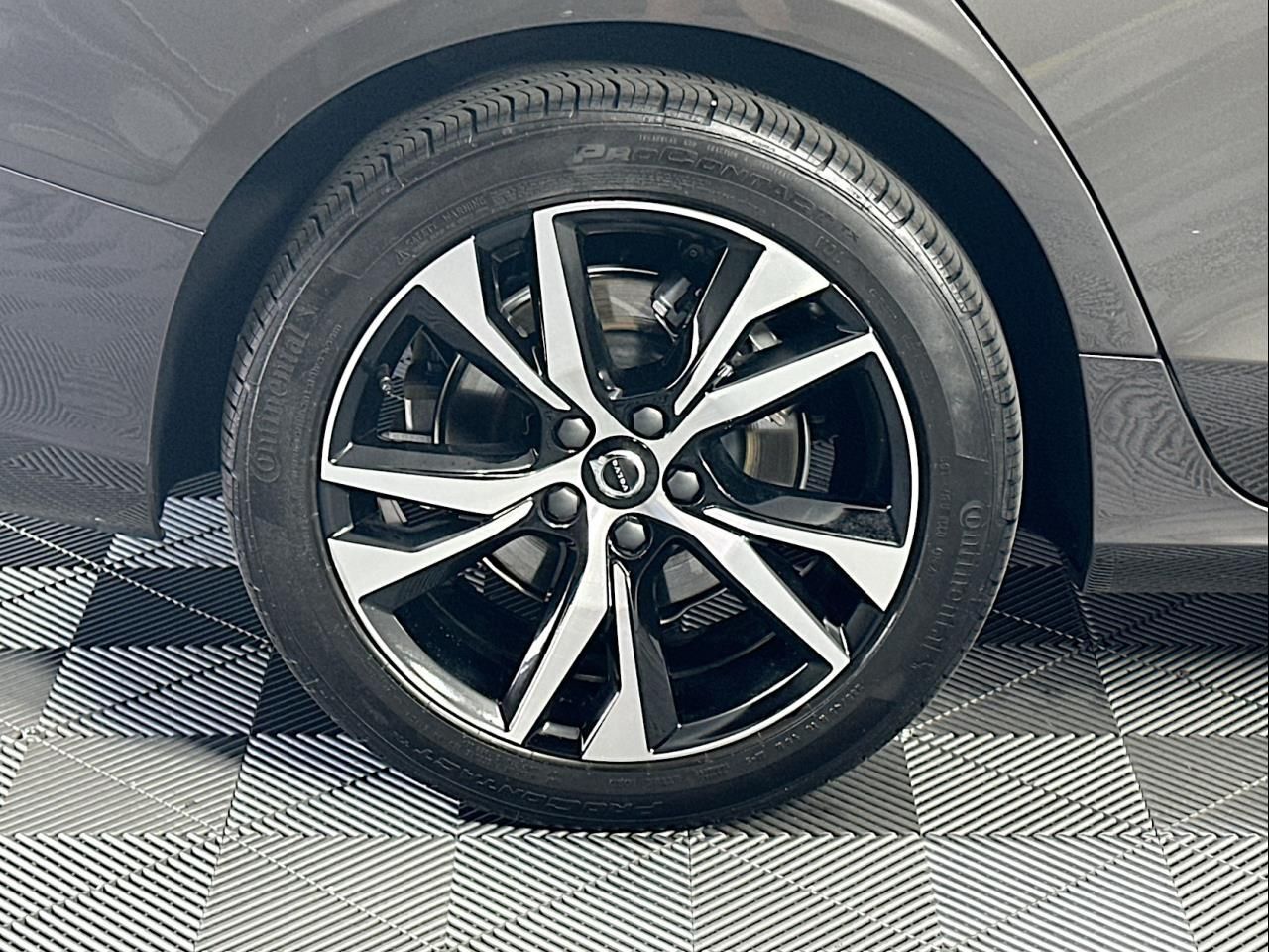 2024 Volvo S60 B5 Core Dark Theme Tacoma WA