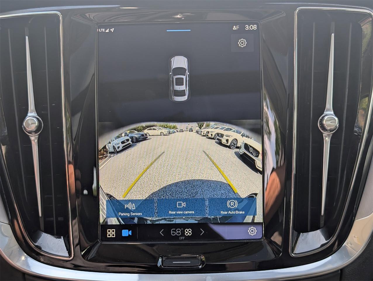 2024 Volvo S60 B5 Core Dark Theme Hagerstown MD