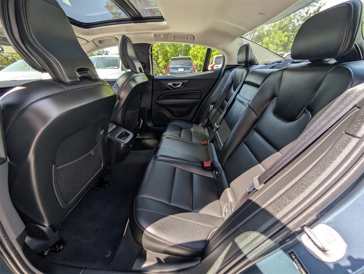 2024 Volvo S60 B5 Core Dark Theme Hagerstown MD