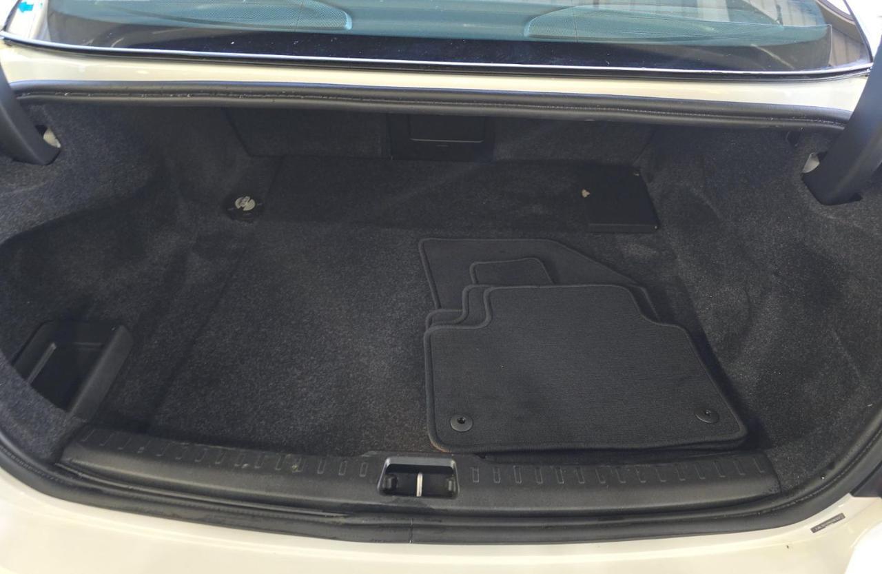 2024 Volvo S60 B5 Hybrid PLUS Black Edition | High Performance Audio, Pilot Assist * Portland OR