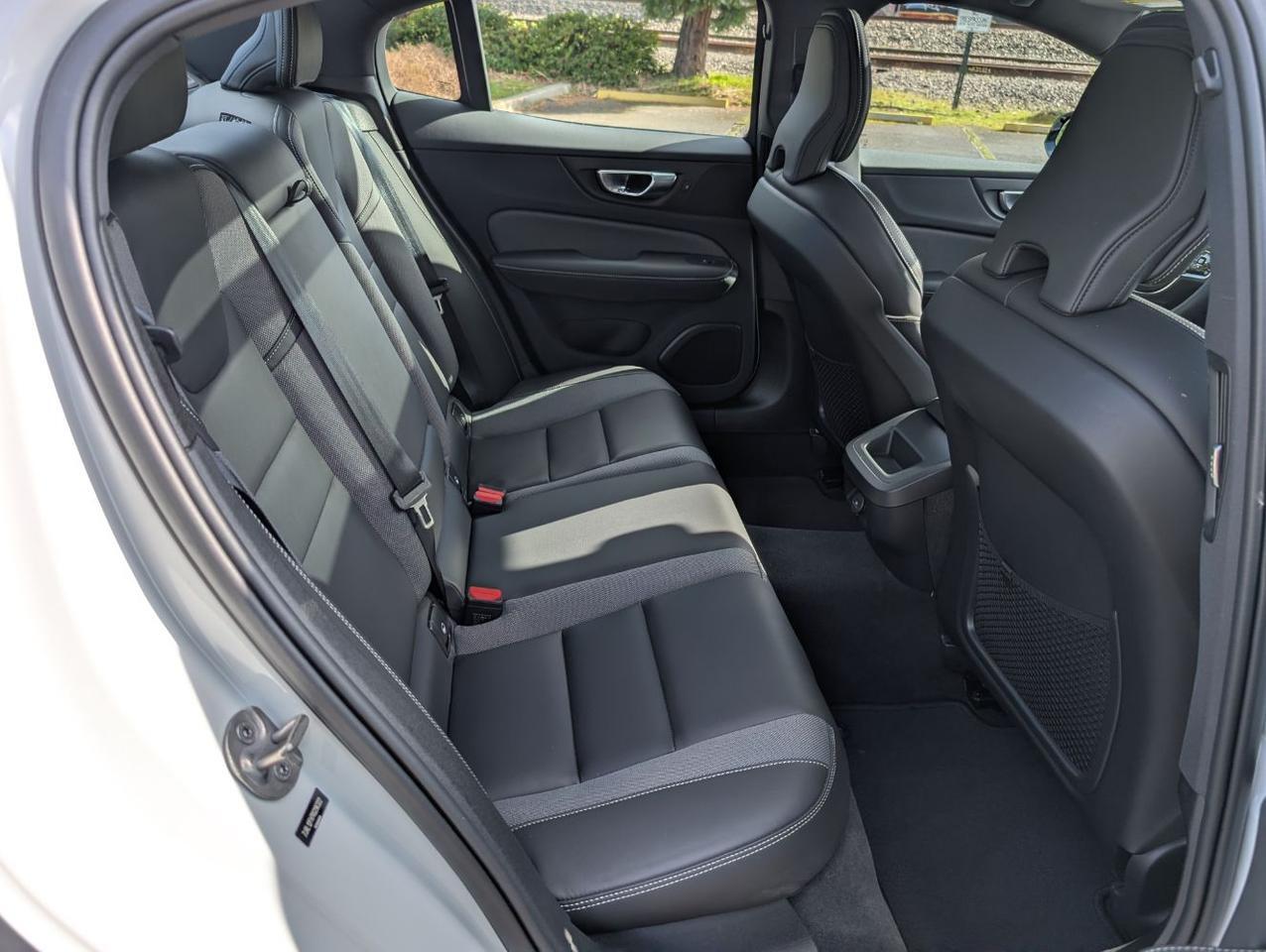 2024 Volvo S60 B5 Hybrid PLUS Black Edition | High Performance Audio, Pilot Assist, 360 Cam & Google Built In Portland OR
