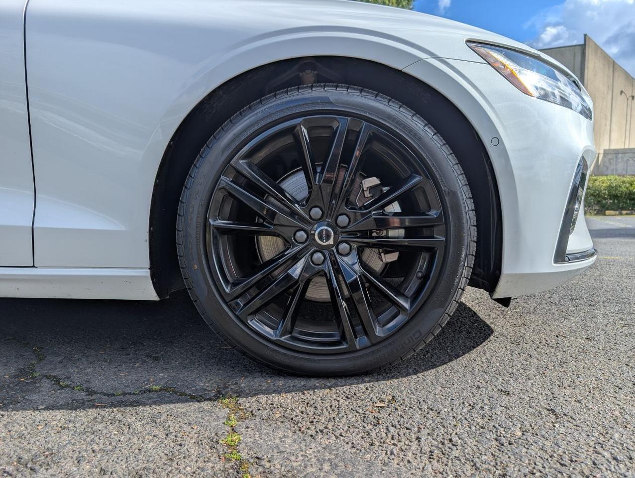 2024 Volvo S60 B5 Hybrid PLUS Black Edition | High Performance Audio, Pilot Assist, 360 Cam & Google Built In Portland OR