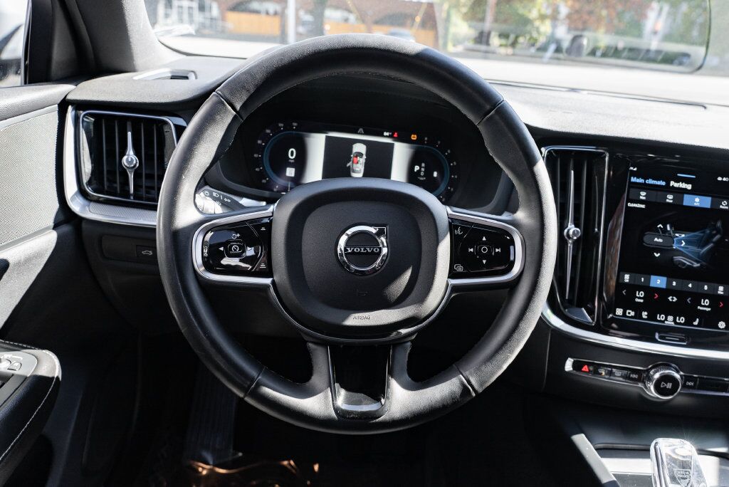 2024 Volvo S60 B5 Plus Black Edition Beaverton OR