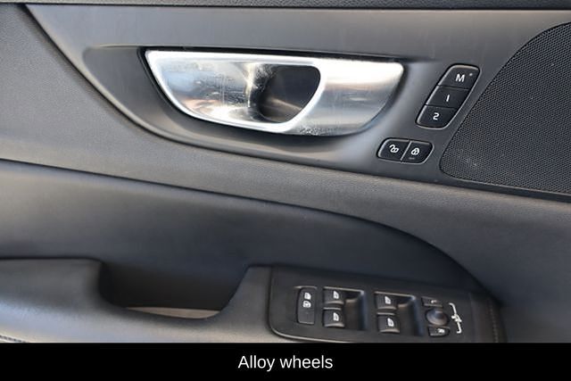 2024 Volvo S60 B5 Plus Dark Theme Raleigh NC