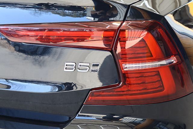 2024 Volvo S60 B5 Plus Dark Theme Raleigh NC