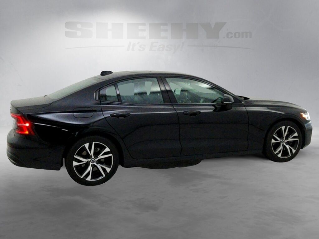 2024 Volvo S60 B5 Plus Dark Theme Laurel MD