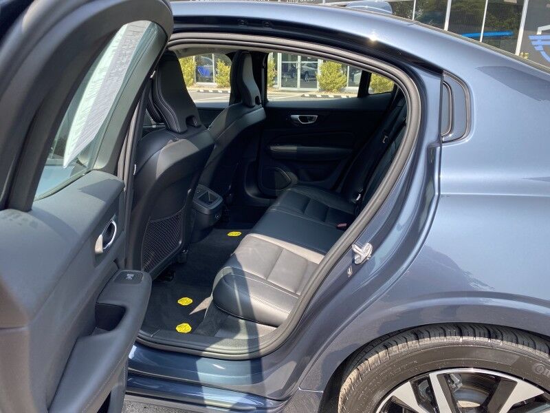 2024 Volvo S60 Core Dark Theme Springfield PA