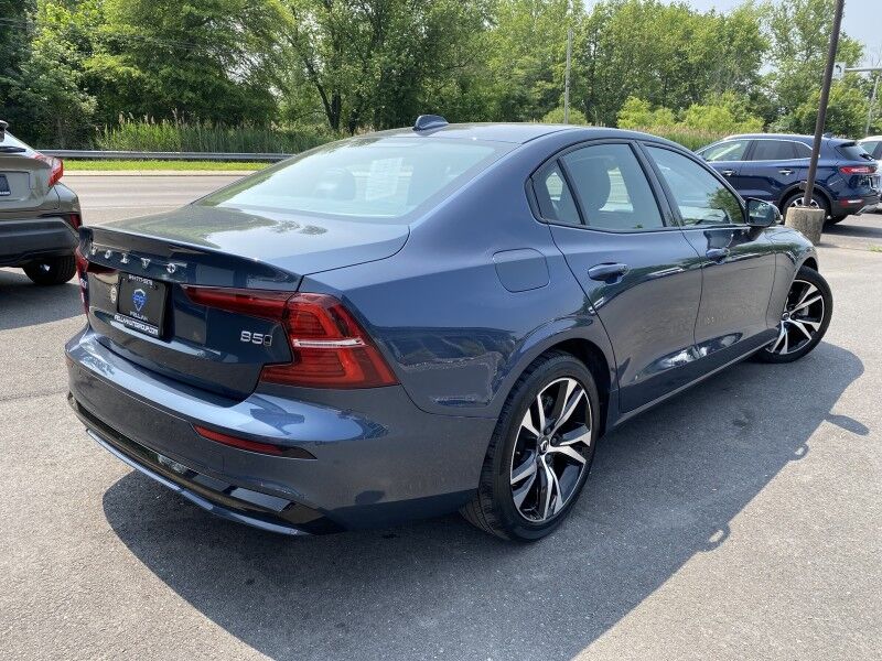 2024 Volvo S60 Core Dark Theme Springfield PA