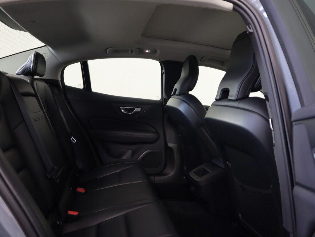 2024 Volvo S60 Core Dark Theme Maumee OH