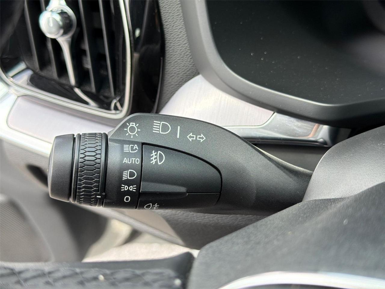 2024 Volvo S60 Core Dark Theme Hagerstown MD