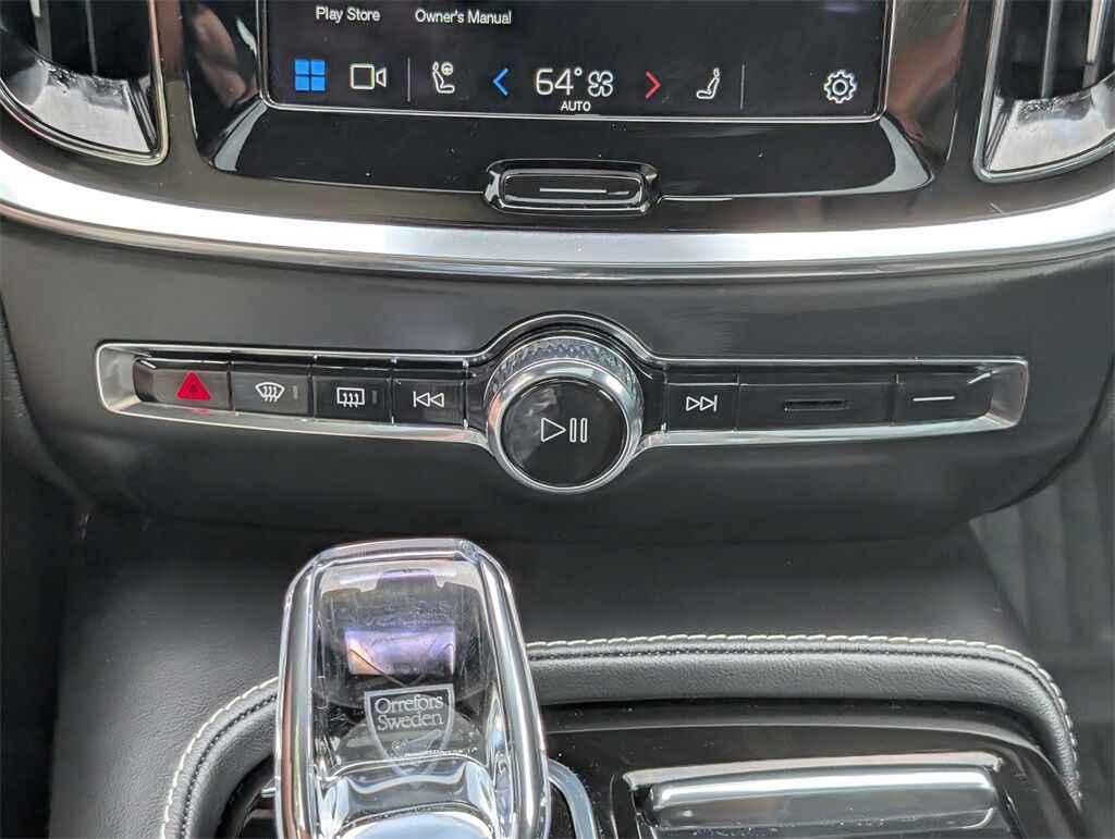 2024 Volvo S60 Recharge Plug-In Hybrid T8 Plus Black Edition Hunt Valley MD