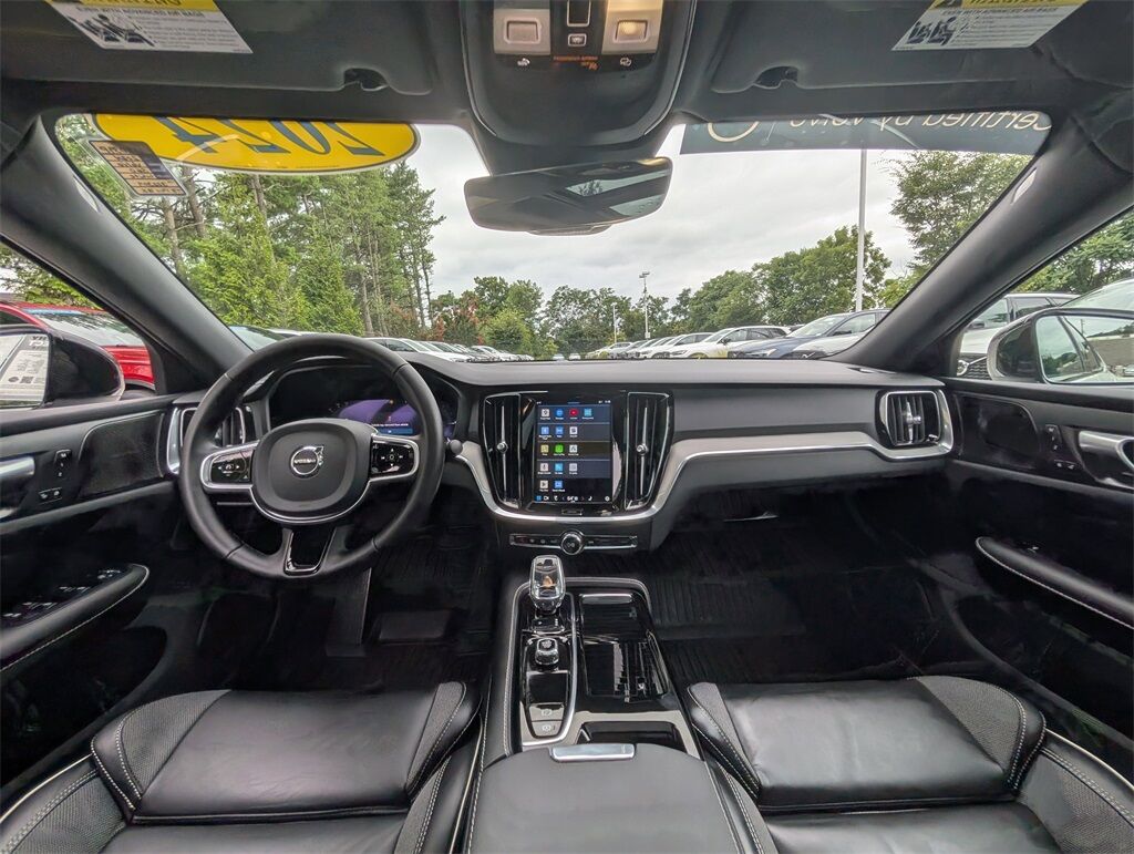 2024 Volvo S60 Recharge Plug-In Hybrid T8 Plus Black Edition Hunt Valley MD