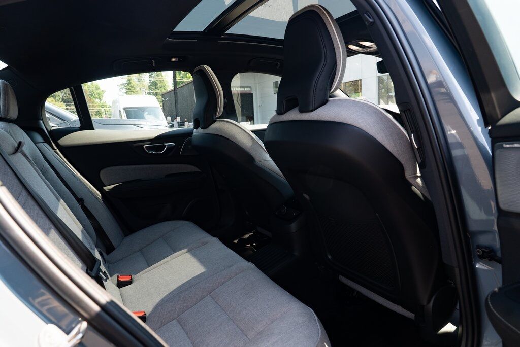 2024 Volvo S60 Recharge Plug-In Hybrid Ultimate Milwaukie OR