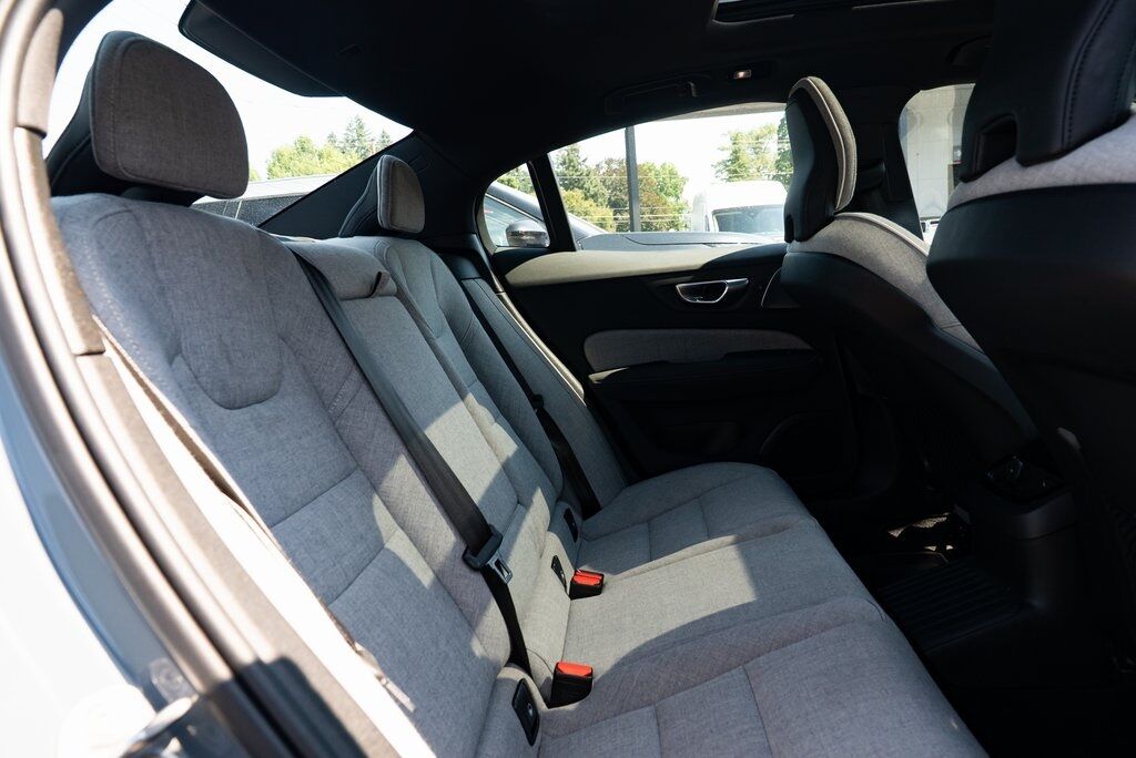 2024 Volvo S60 Recharge Plug-In Hybrid Ultimate Milwaukie OR