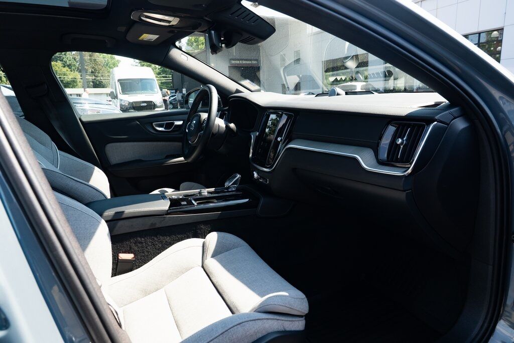 2024 Volvo S60 Recharge Plug-In Hybrid Ultimate Milwaukie OR