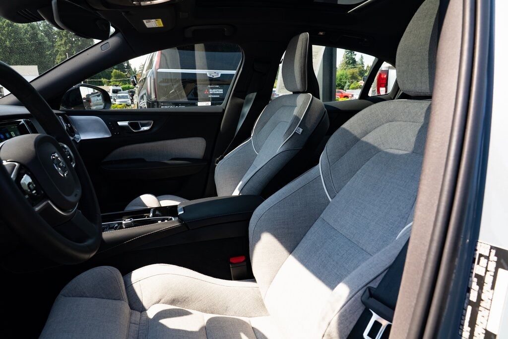 2024 Volvo S60 Recharge Plug-In Hybrid Ultimate Milwaukie OR