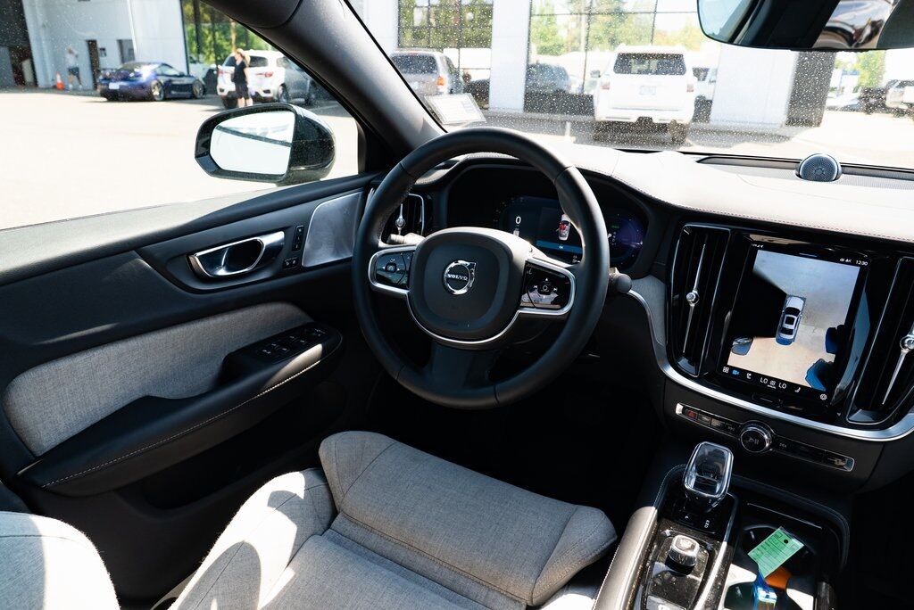2024 Volvo S60 Recharge Plug-In Hybrid Ultimate Milwaukie OR