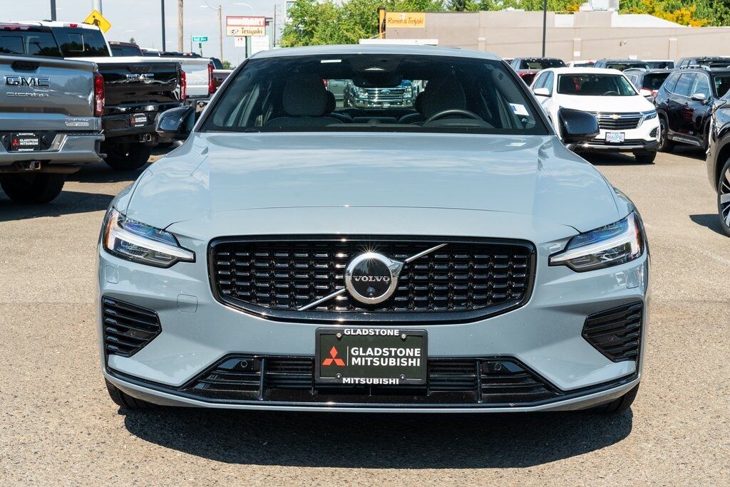 2024 Volvo S60 Recharge Plug-In Hybrid Ultimate Milwaukie OR